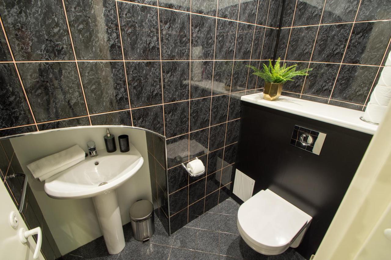 Tallinn City Apartments Luxury 4 Bedroom With Terrace And Sauna ภายนอก รูปภาพ